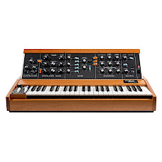 Moog Minimoog Model D Mahagony Edition, Limited Special Edition with Mahogany Housing