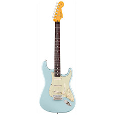 Fender Limited Edition American Professional Classic Stratocaster featuring the Fender Silent System, Rosewood Fingerboard, Daphne Blue Model 0175030304 Inclusief Fender DeLuxe Gig Bag